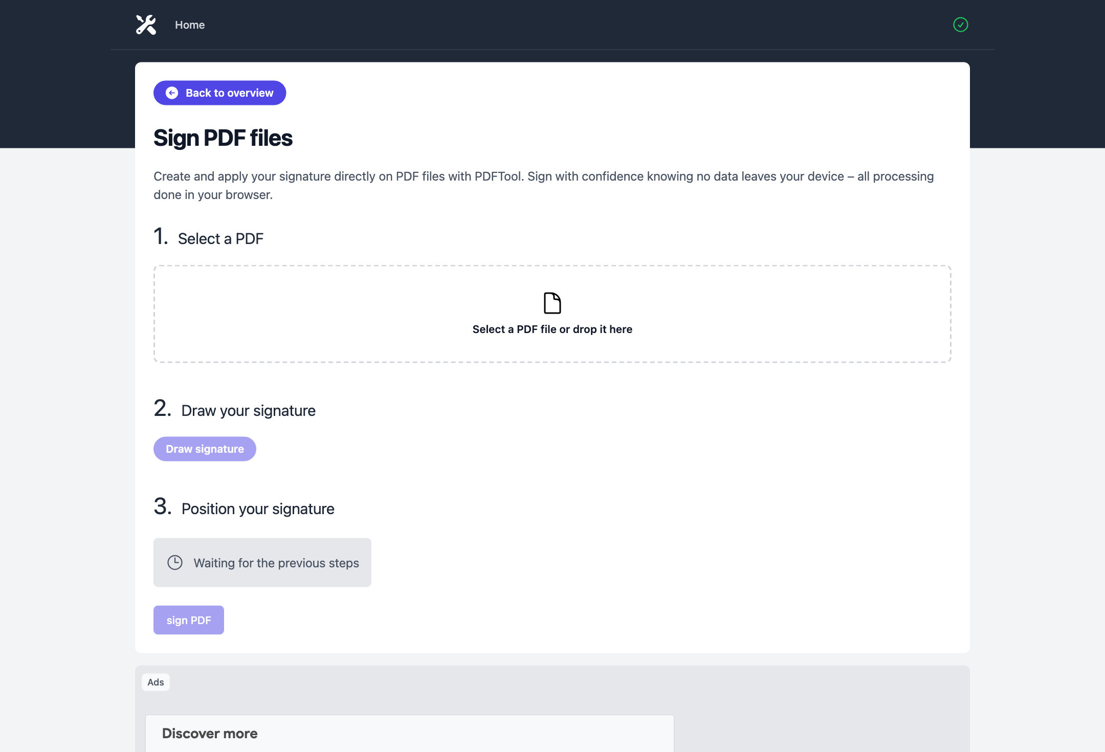 Screenshot des Sign-PDF-Werkzeugs auf pdftool.org mit lokalem Signatur-Workflow im Browser.